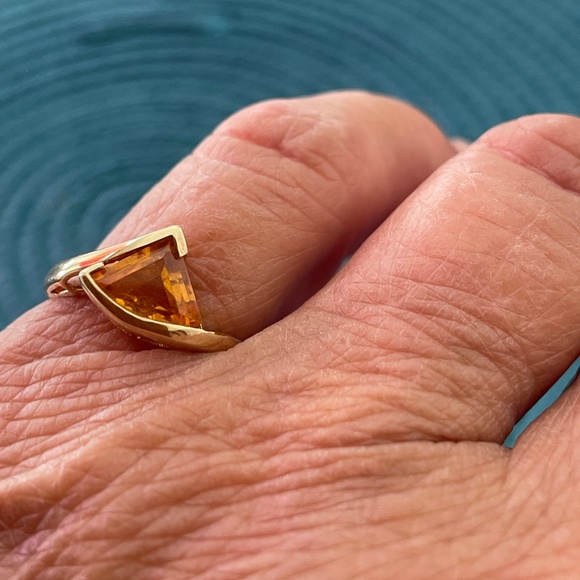November birthstone- Topaz 14K ring - Picture 3 of 4